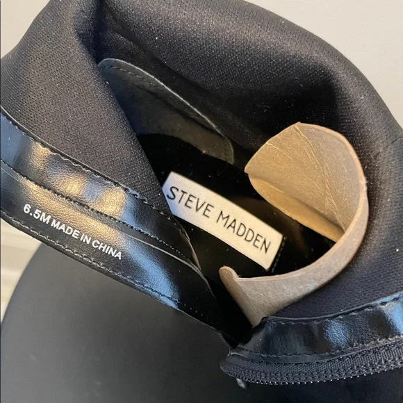 Steve Madden Black Heeled Boots - Picture 2 of 3